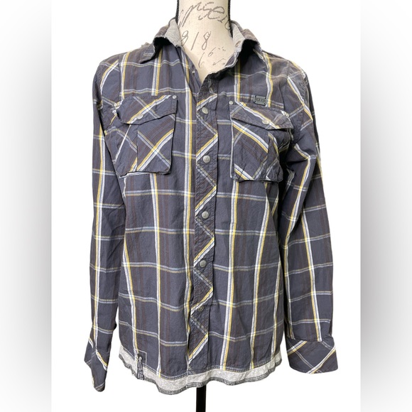 Outfitters Nation gray plaid denim quality long sleeve snap button down shirt. S - Picture 2 of 9